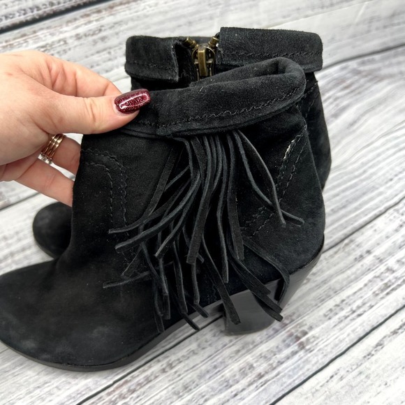 Sam Edelman Louie Black Fringed Suede Ankle Bootie 8.5 - Picture 2 of 4